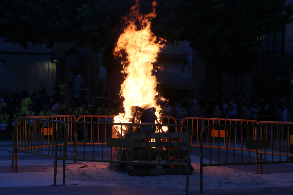 Foguera de Sant Joan | ACN